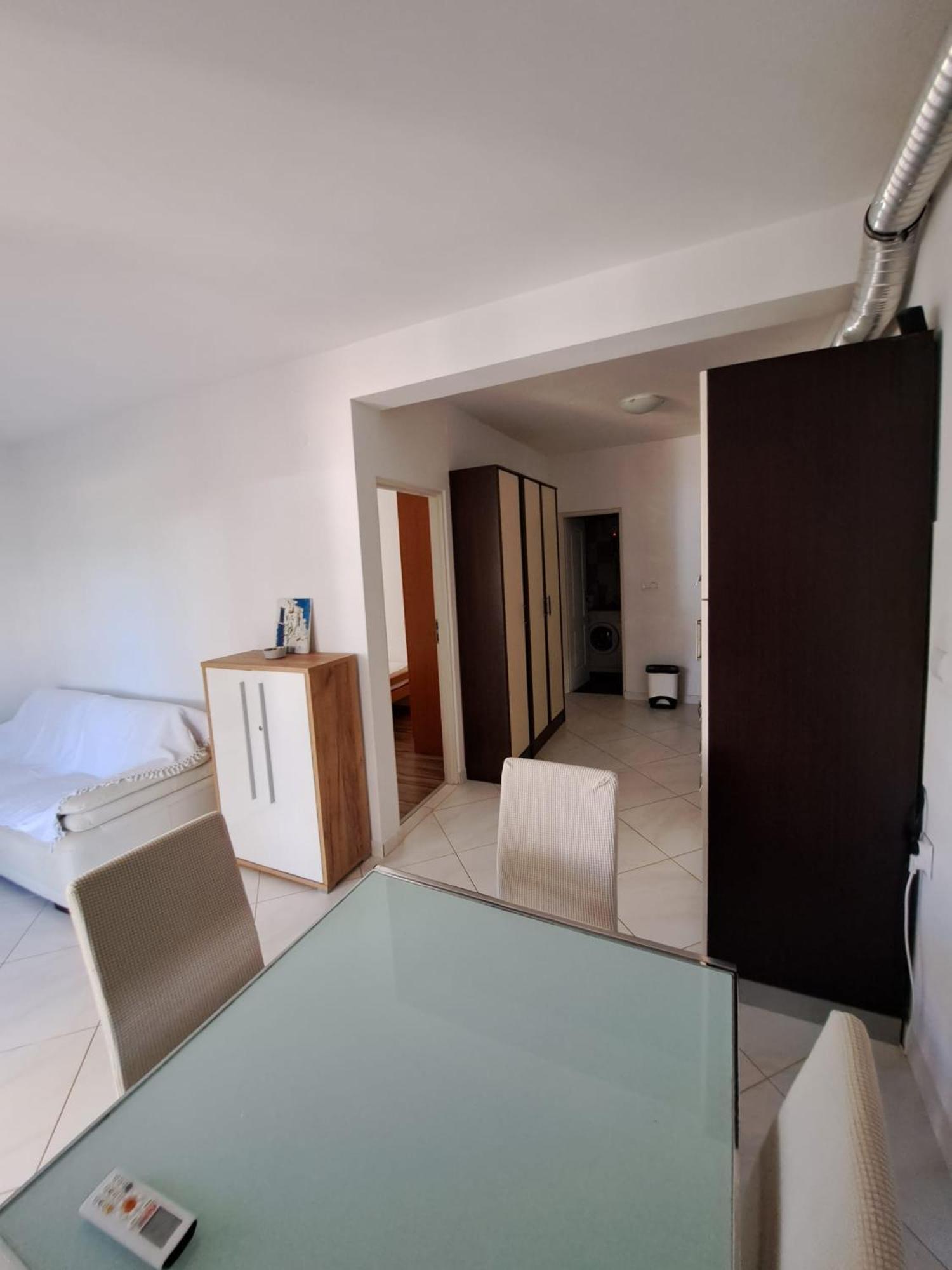 Apartments Maretic Mandre Luaran gambar